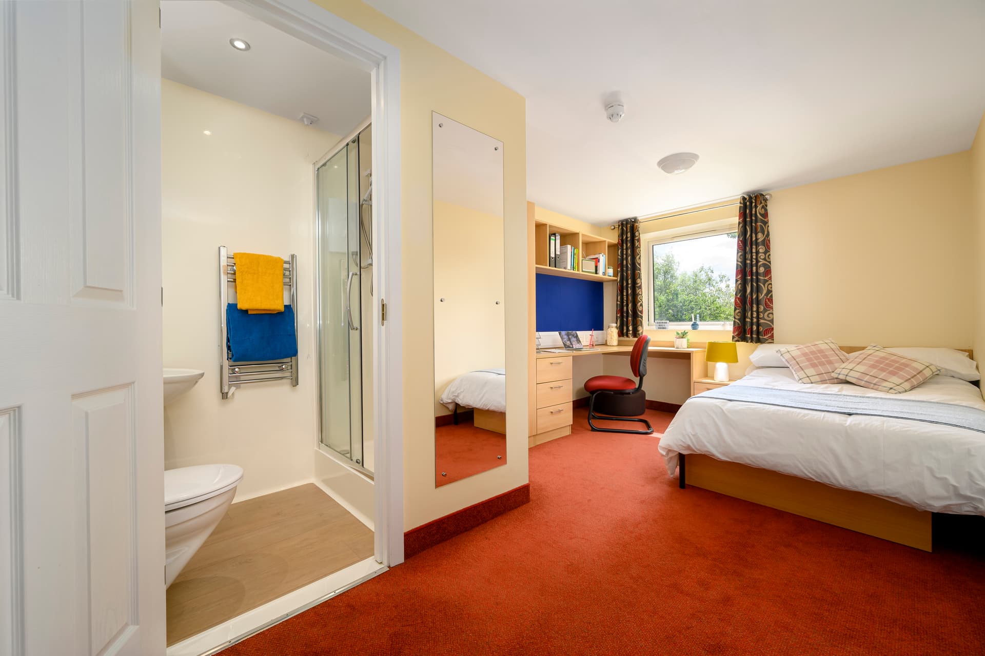 2-8 Bed Flats